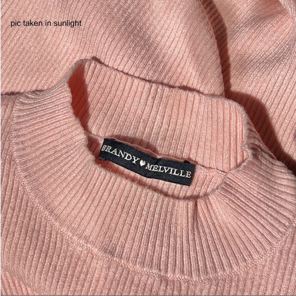 Brandy Melville Brett Turtleneck Top - Picture 10 of 12